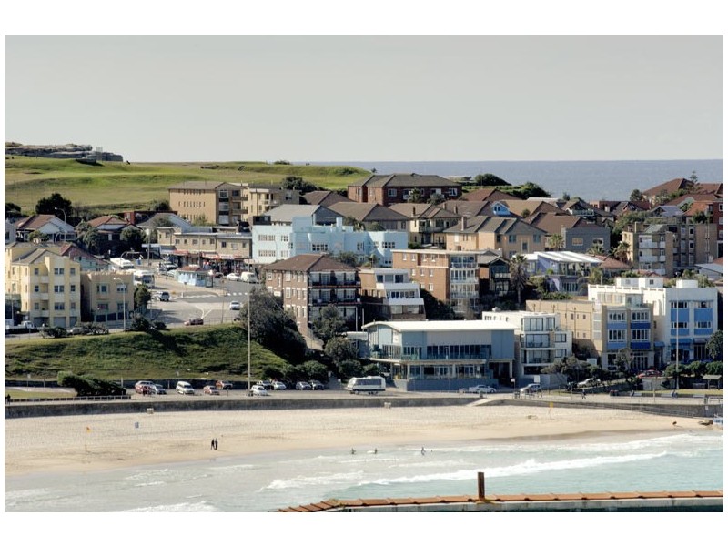 2  Francis Street, Bondi Beach NSW 2026