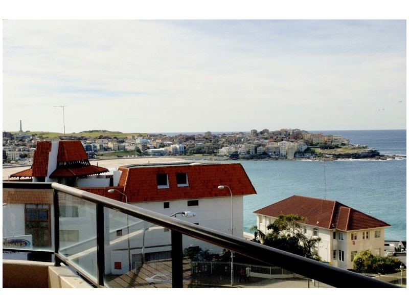 2  Francis Street, Bondi Beach NSW 2026