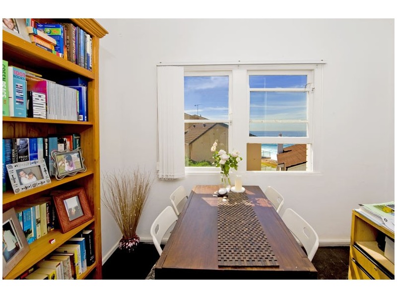 1/32  Dellview Street, Tamarama NSW 2026