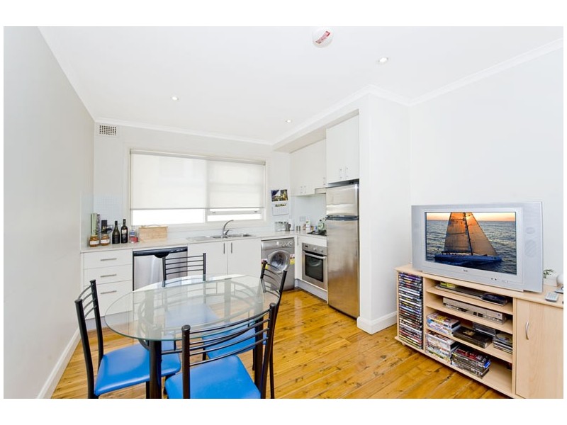 9/7  Francis Street, Bondi Beach NSW 2026