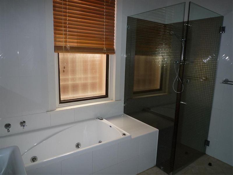 8  Griffith Avenue, North Bondi NSW 2026