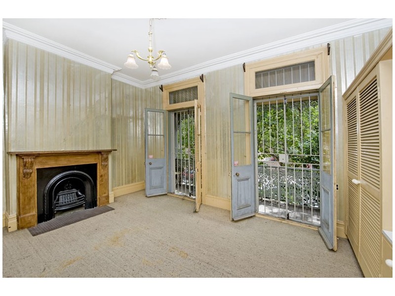 215 Wilson Street, Newtown NSW 2042