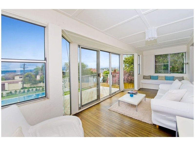 11 VILLAGE LOWER ROAD, Vaucluse NSW 2030