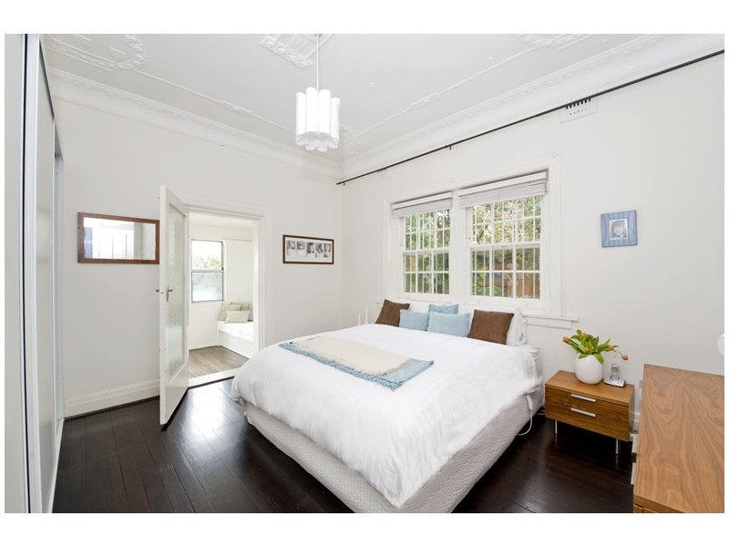 11 VILLAGE LOWER ROAD, Vaucluse NSW 2030