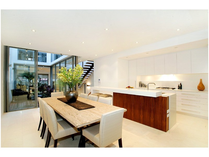 2/15 Blenheim Street, Queens Park NSW 2022