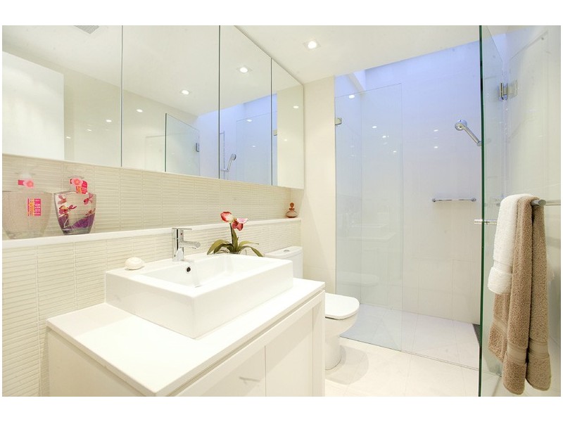 2/15 Blenheim Street, Queens Park NSW 2022