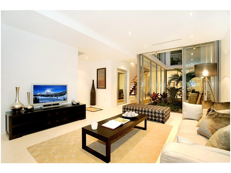 2/15 Blenheim Street, Queens Park NSW 2022