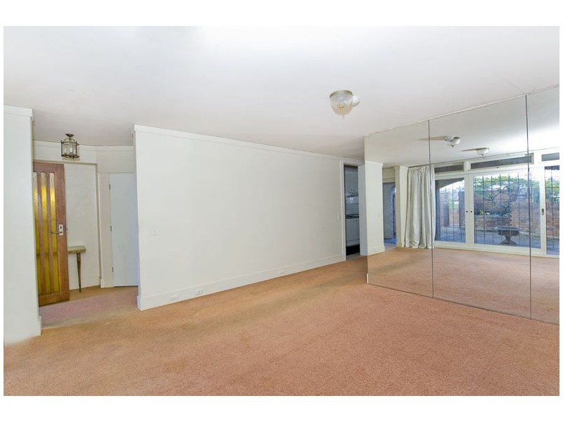 18/3 MARATHON ROAD, Darling Point NSW 2027