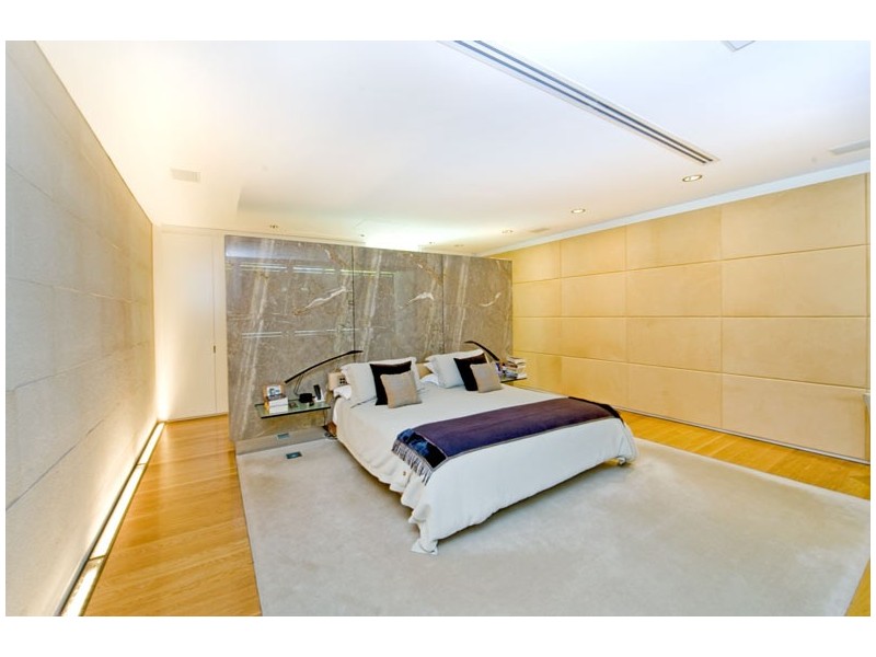 96 Holdsworth St, Woollahra NSW 2025