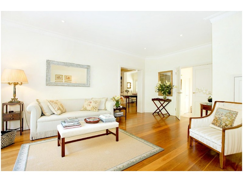 2/8 Wallaroy Crescent, Woollahra NSW 2025