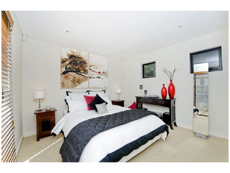 2/16 Arnold Street, Queens Park NSW 2022