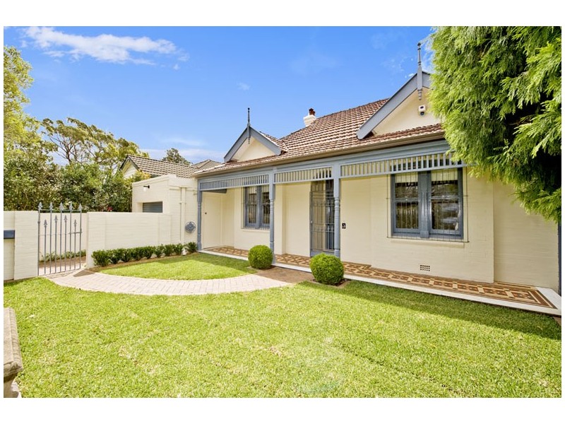 18 Albemarle Ave, Rose Bay NSW 2029