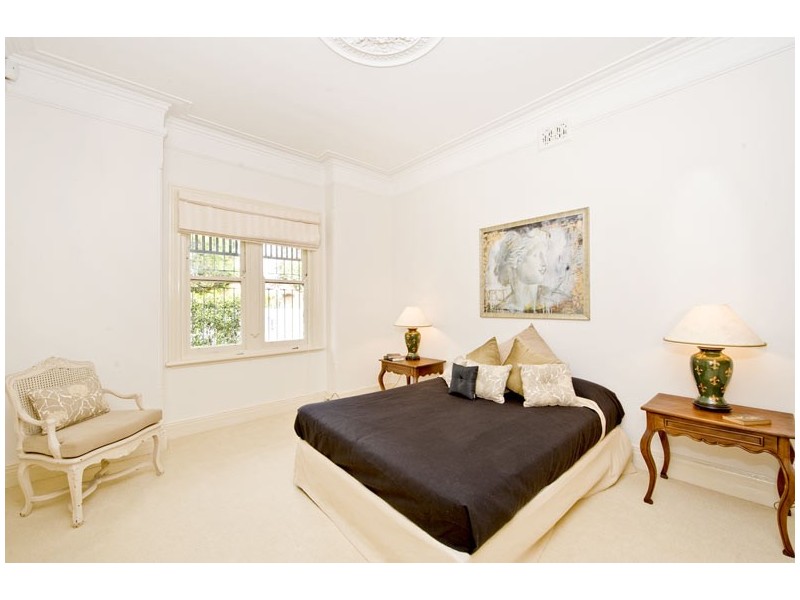 18 Albemarle Ave, Rose Bay NSW 2029