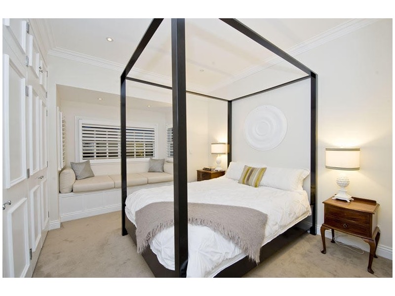 215 DENISON STREET, Queens Park NSW 2022