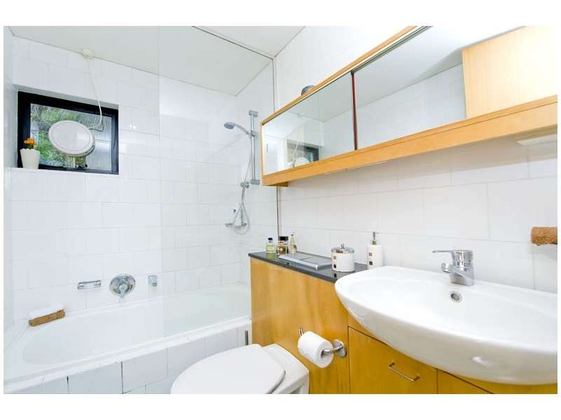 2/16 Arnold Street, Queens Park NSW 2022