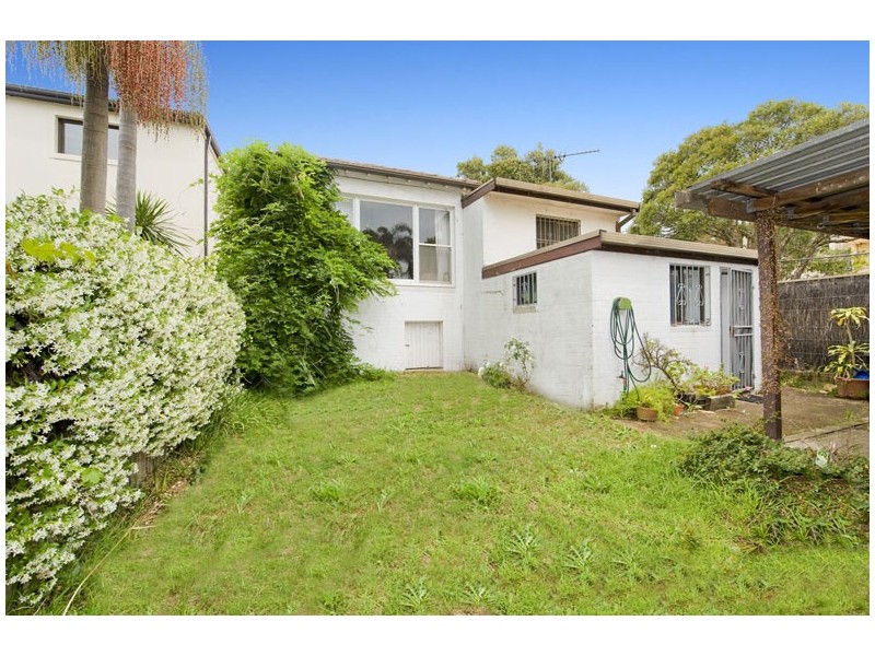 2 Murriverie Rd, North Bondi NSW 2026