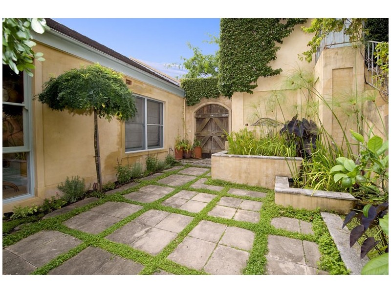 13 Attunga Street, Woollahra NSW 2025