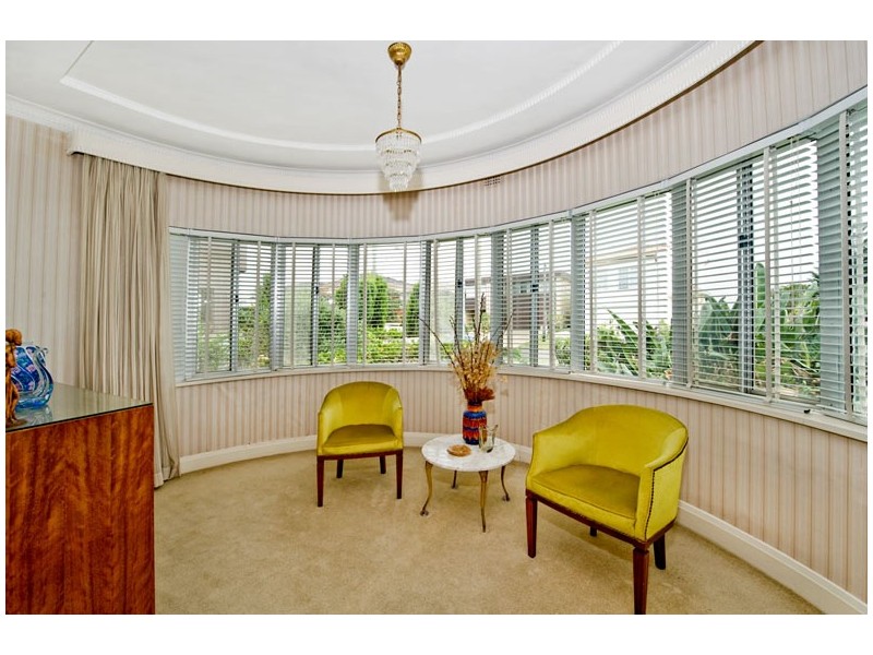 2 Lord Howe Street, Dover Heights NSW 2030