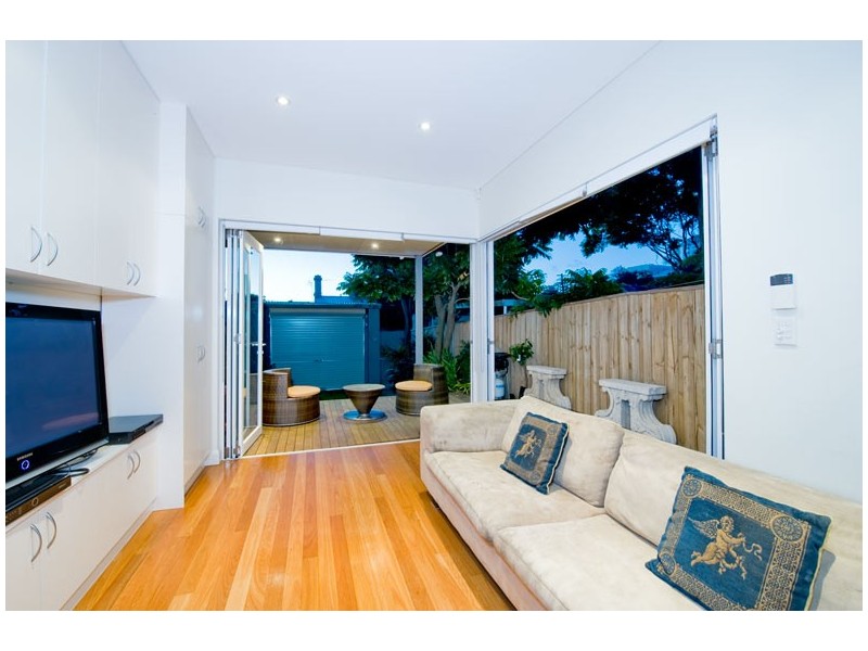 43 Mackenzie Street, Bondi Junction NSW 2022