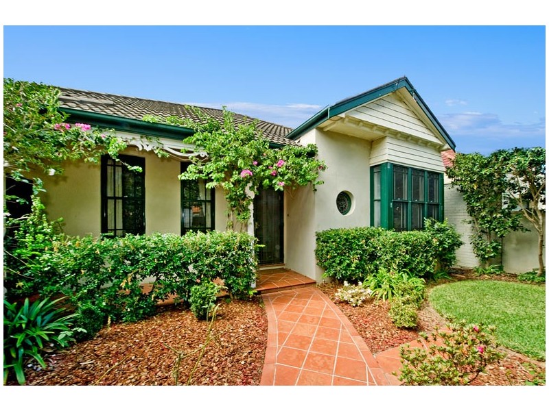 16 Albemarle Ave, Rose Bay NSW 2029