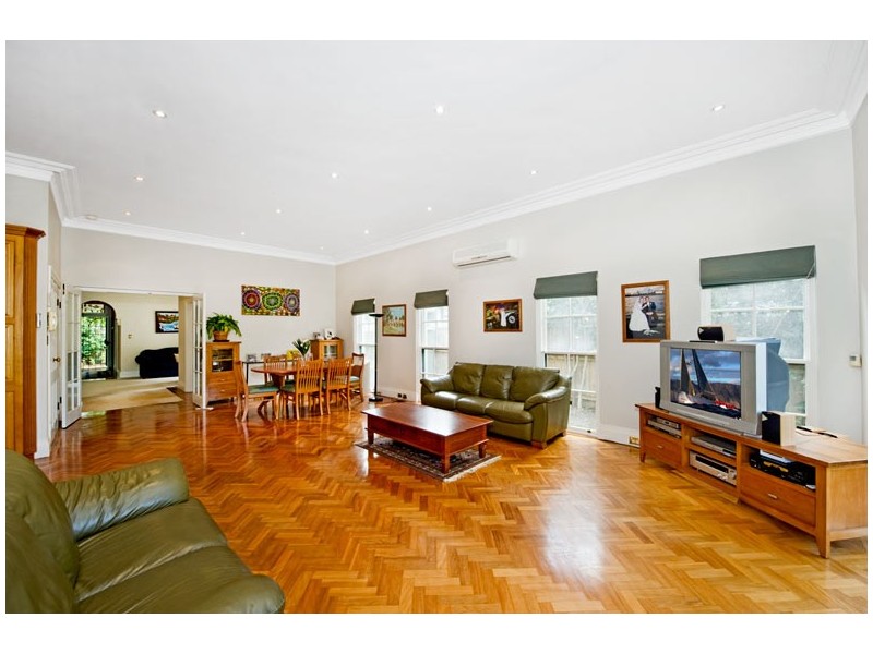 16 Albemarle Ave, Rose Bay NSW 2029