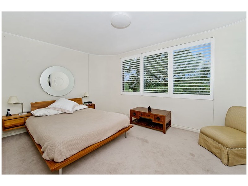 8/7 Marathon Mews (enter off Ocean Ave opp William Street, Double Bay), Double Bay NSW 2028