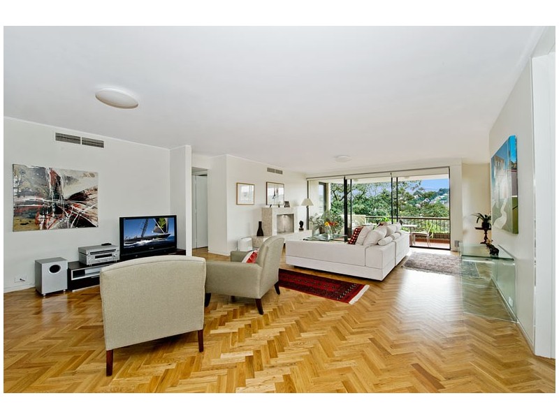 8/7 Marathon Mews (enter off Ocean Ave opp William Street, Double Bay), Darling Point NSW 2027