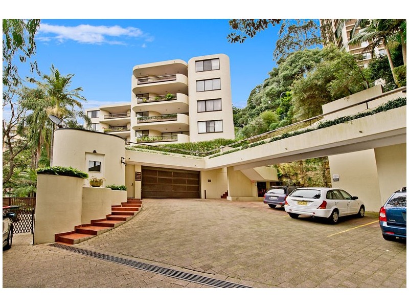 8/7 Marathon Mews (enter off Ocean Ave opp William Street, Double Bay), Darling Point NSW 2027