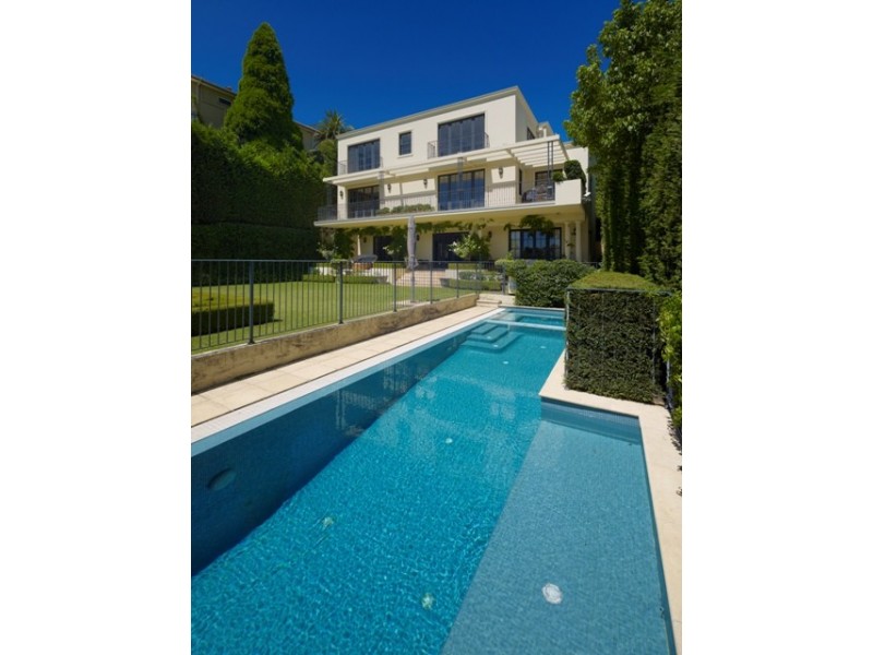 68 Drumalbyn Road, Bellevue Hill NSW 2023