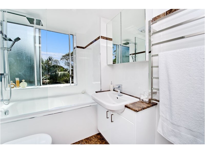 32/11 Sutherland Crescent, Darling Point NSW 2027