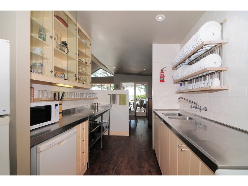 25 Crammond Ave, Bundeena NSW 2230