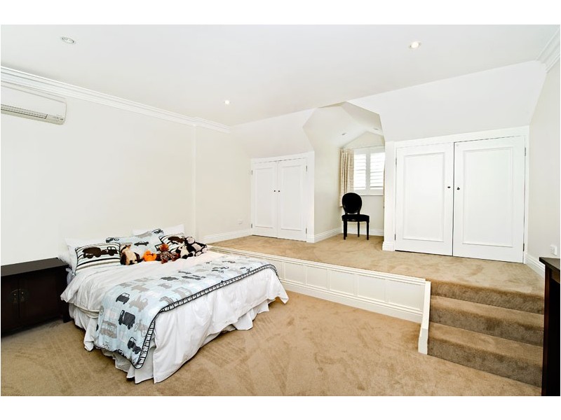 215 Denison Street, Queens Park NSW 2022