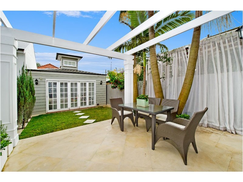 215 Denison Street, Queens Park NSW 2022