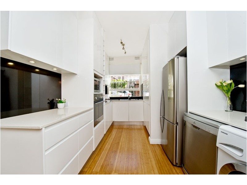 2/32 BALFOUR ROAD, Rose Bay NSW 2029