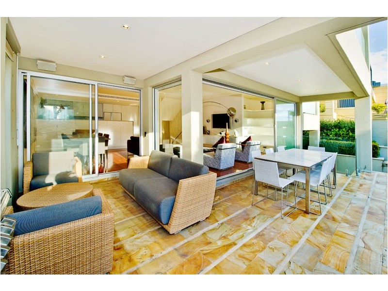 2/24 Carlisle Street, Rose Bay NSW 2029