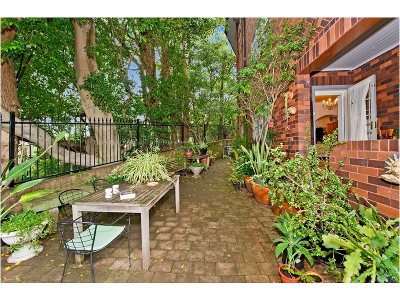 1/73 Wallaroy Rd, Woollahra NSW 2025