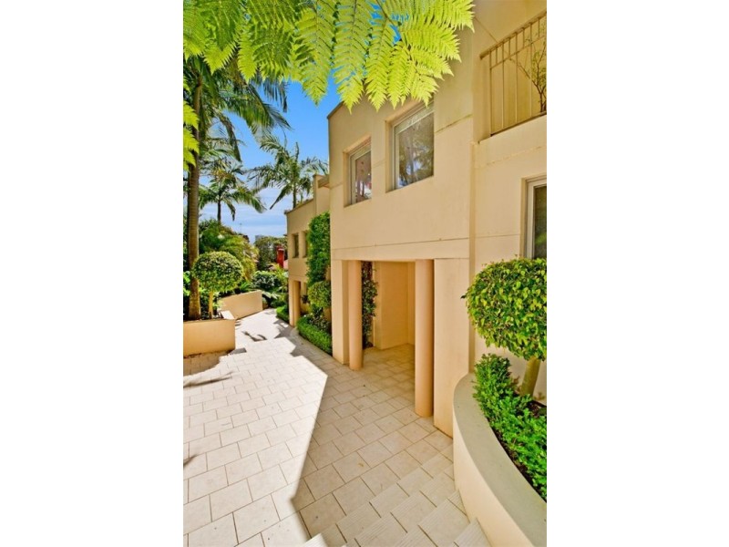 2/335 New South Head Road, Double Bay NSW 2028