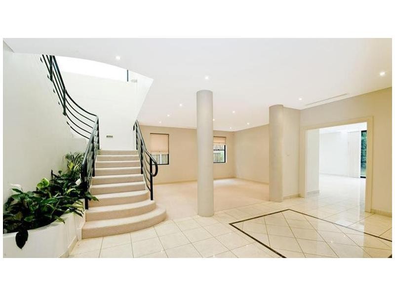 15 Chamberlain Avenue, Rose Bay NSW 2029