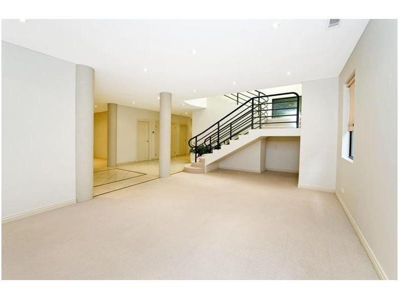 15 Chamberlain Avenue, Rose Bay NSW 2029