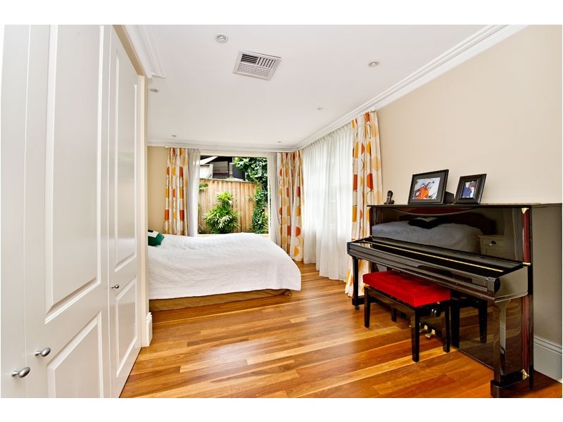 292 Edgecliff Road, Woollahra NSW 2025