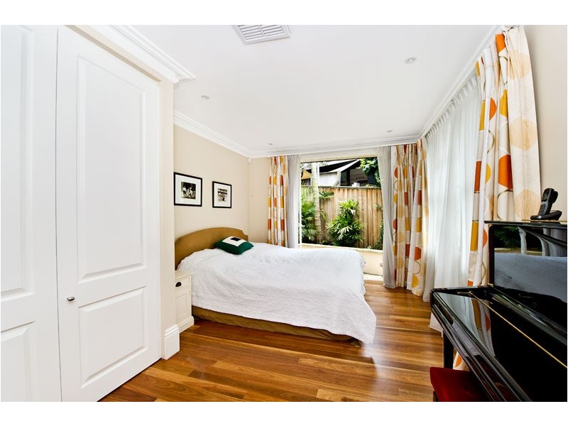 292 Edgecliff Road, Woollahra NSW 2025