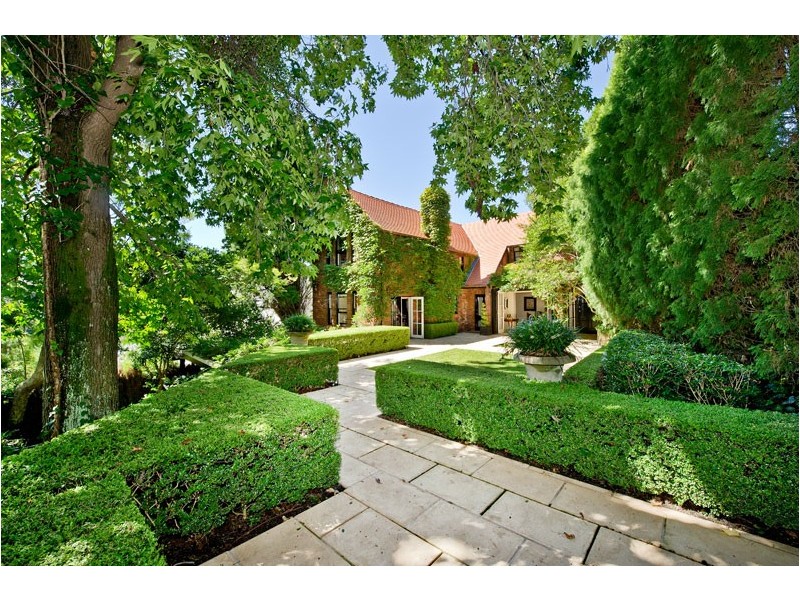 53 Wallaroy Road, Woollahra NSW 2025