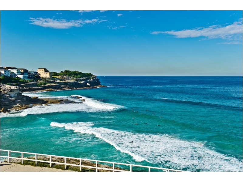 16 Tamarama Marine Drive, Tamarama NSW 2026