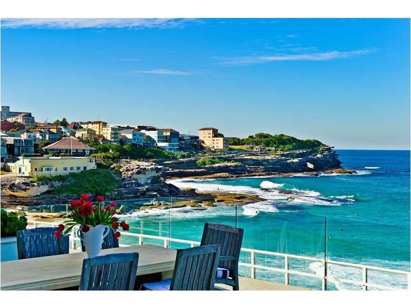 16 Tamarama Marine Drive, Tamarama NSW 2026