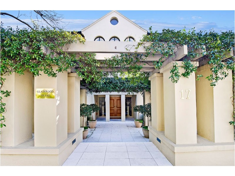 2/17 Gladswood Gardens, Double Bay NSW 2028