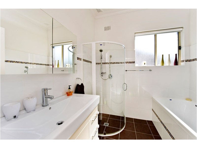 57 Warners Avenue, Bondi Beach NSW 2026