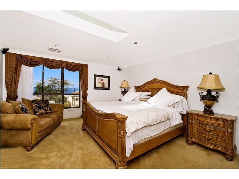 304 Military Road, Dover Heights NSW 2030