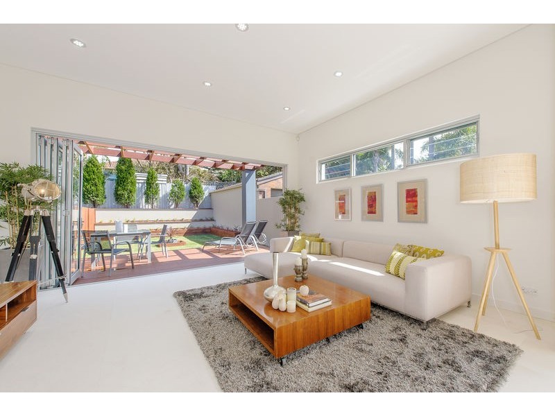 42b Wallis Parade, Bondi Beach NSW 2026