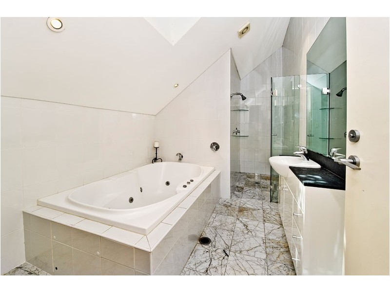 4/13 Roscoe Street, Bondi Beach NSW 2026