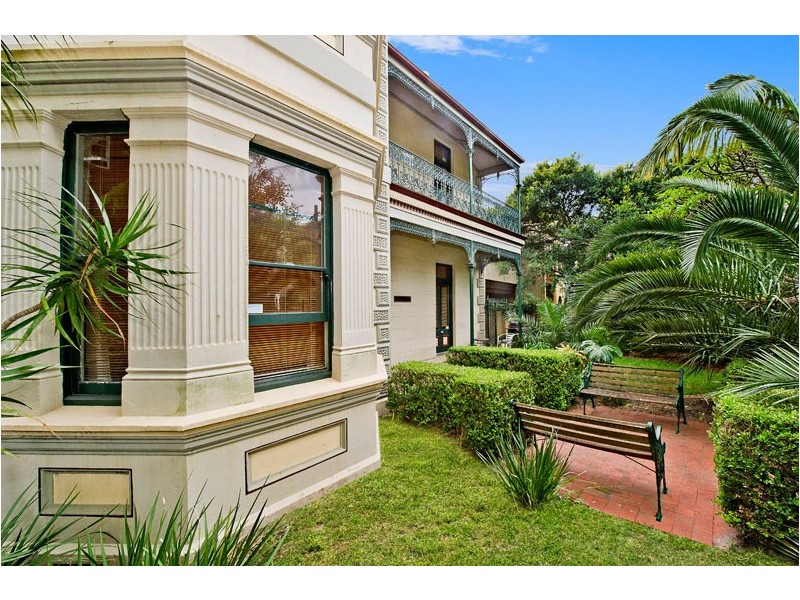 80 Old South Head Road, Woollahra NSW 2025